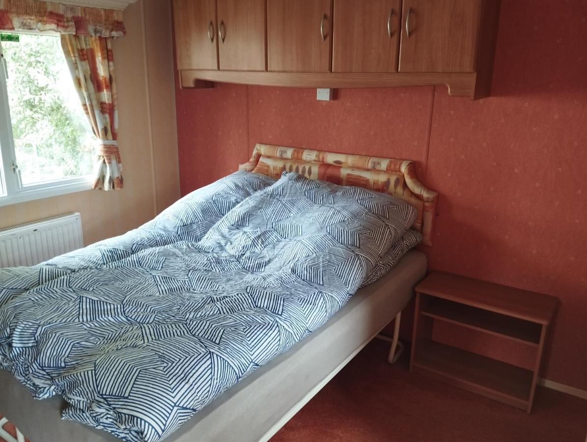 Osrodek Wypoczynkowy "Marina Rozbejko" Villa Mysliborz Luaran gambar