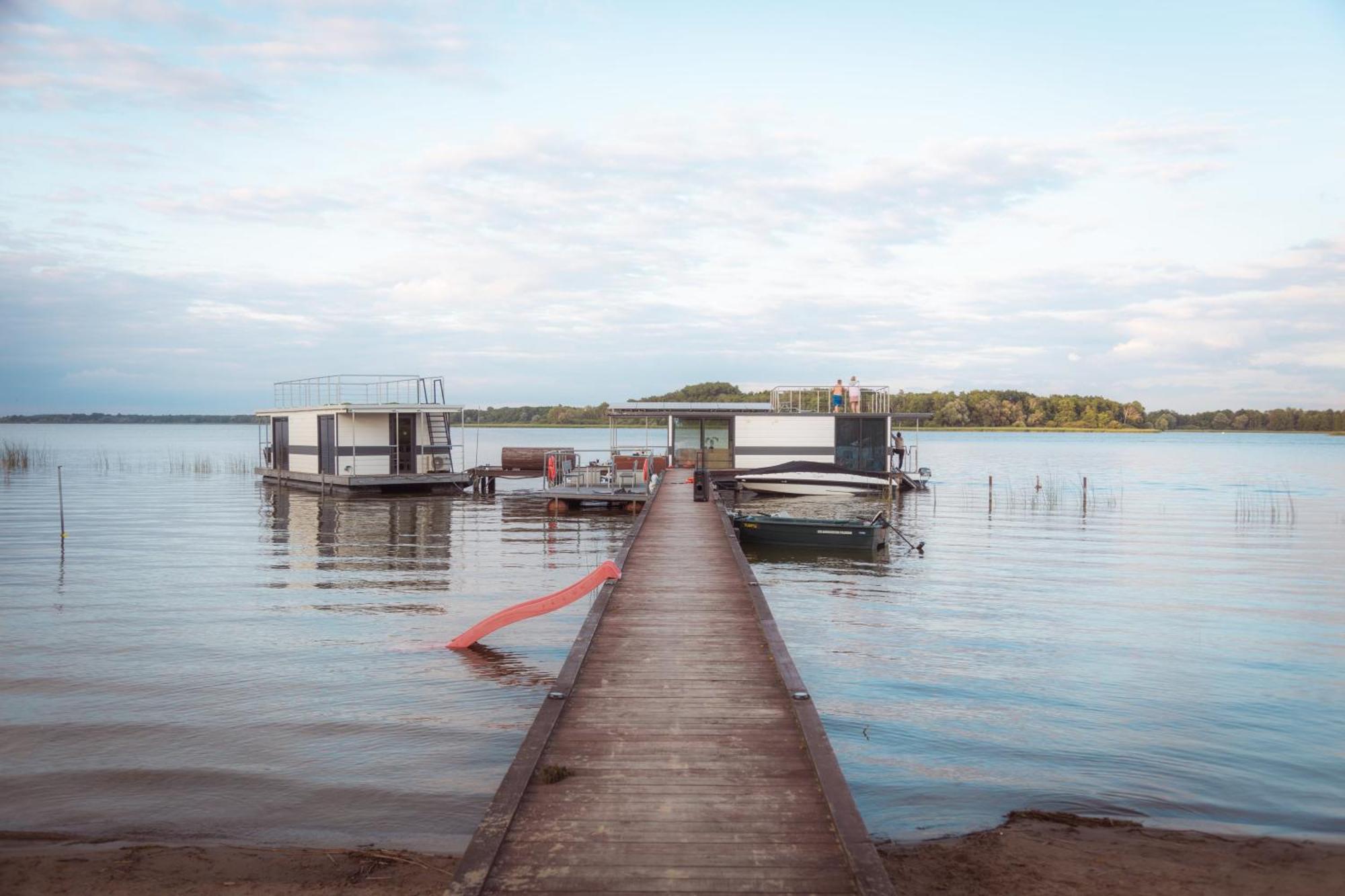 Osrodek Wypoczynkowy "Marina Rozbejko" Villa Mysliborz Luaran gambar